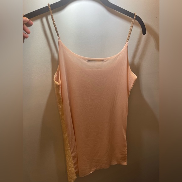 Sequins strap baby pink top - Picture 2 of 2